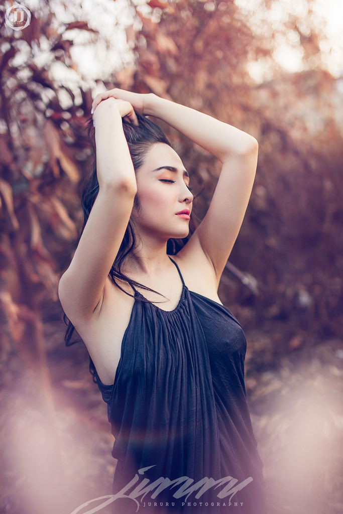 李麗珍不扣鈕的女孩
