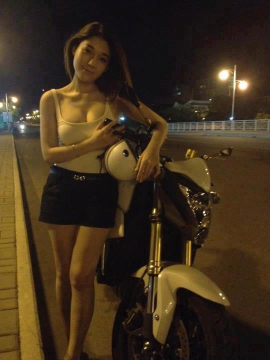 十七八歲的少女免費(fèi)觀看韓劇
