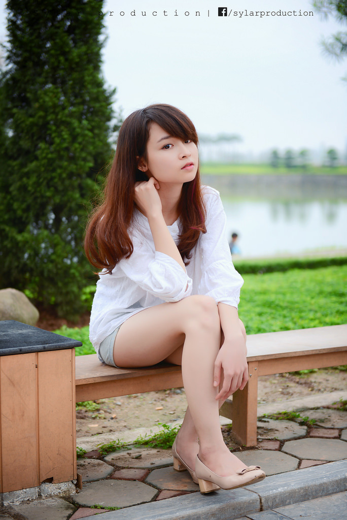 胡慧中裸三級(jí)未刪減版